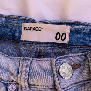 Garage ripped jeans